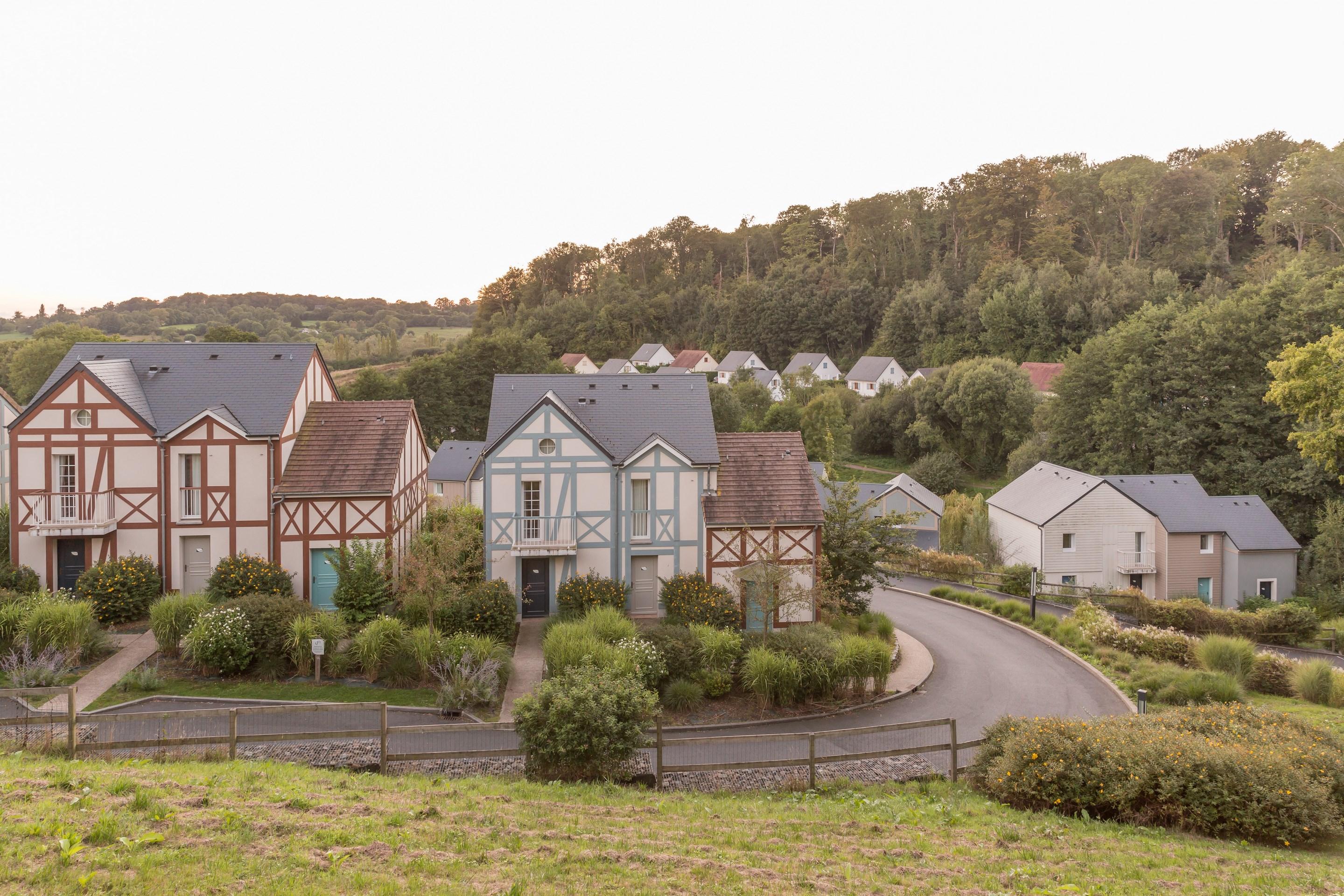 Village Pierre & Vacances Normandy Garden Branville Exterior photo