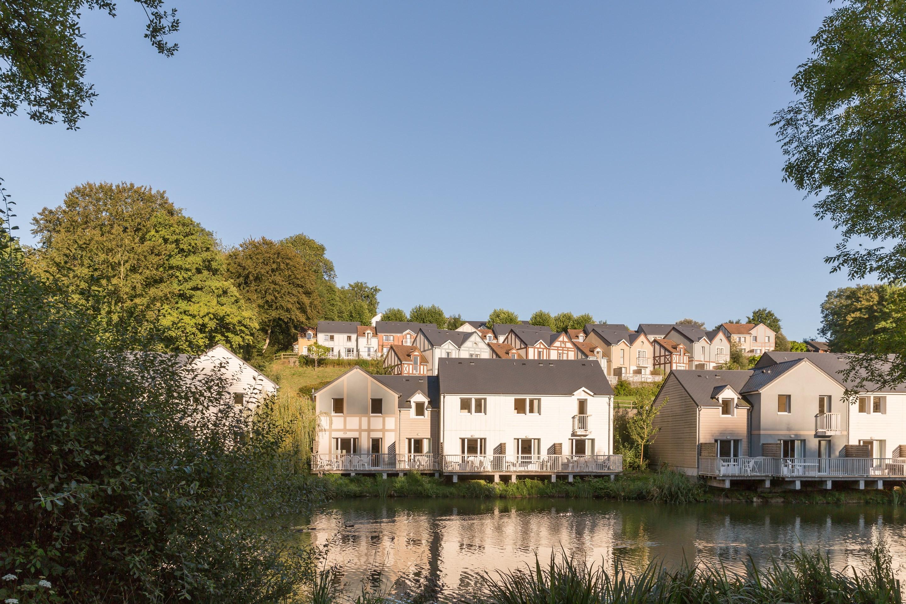 Village Pierre & Vacances Normandy Garden Branville Exterior photo