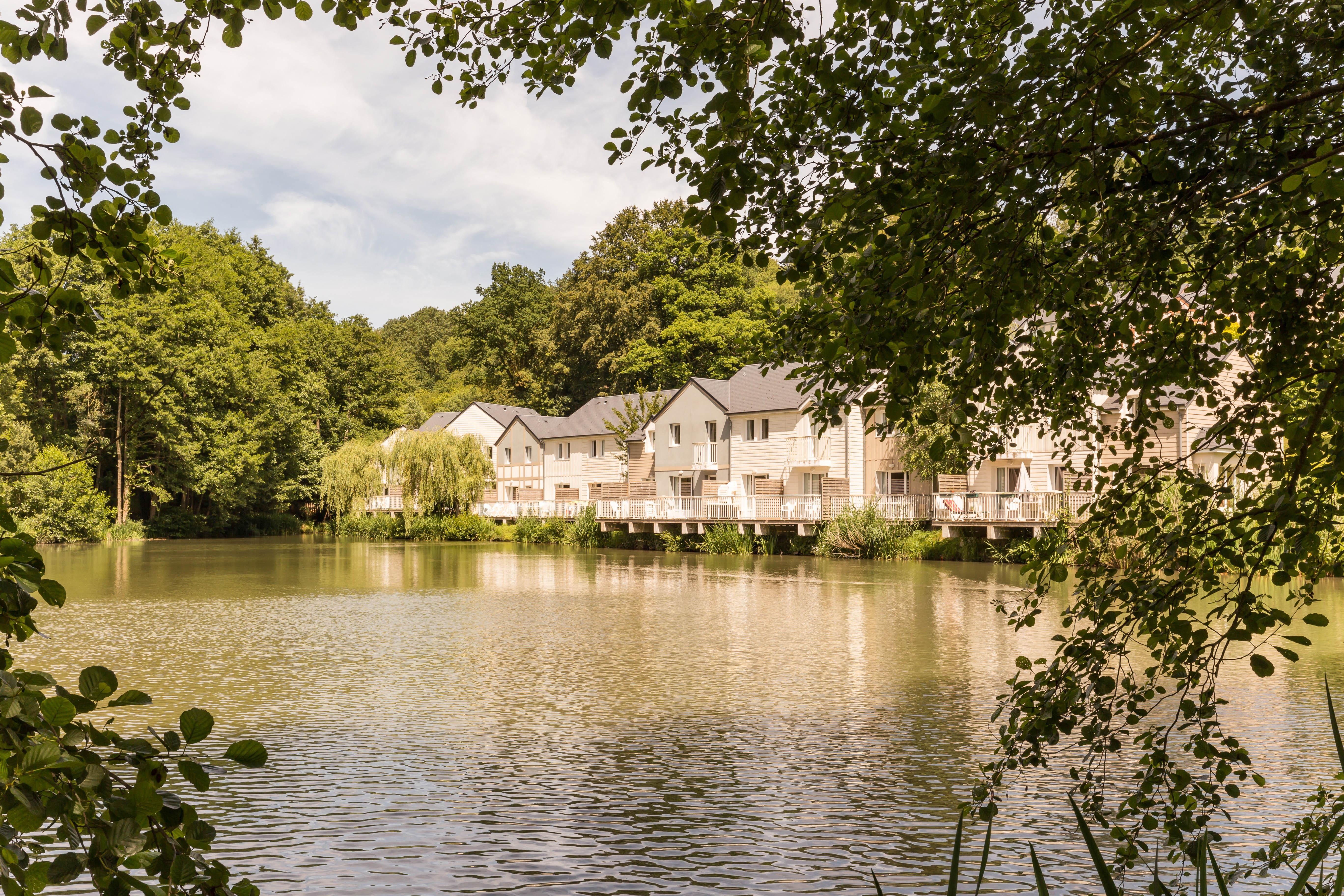 Village Pierre & Vacances Normandy Garden Branville Exterior photo